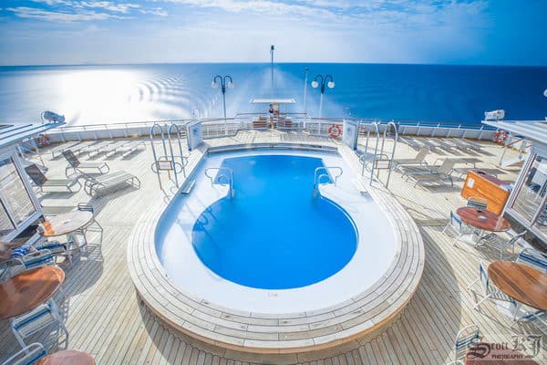 superstar-gemini-singapore-cruise