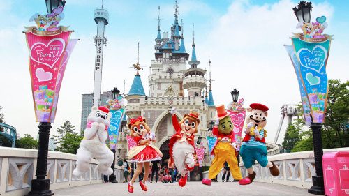 Hasil gambar untuk Lotte World, Korea Selatan