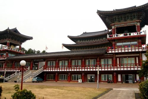 Yakcheonsa Temple