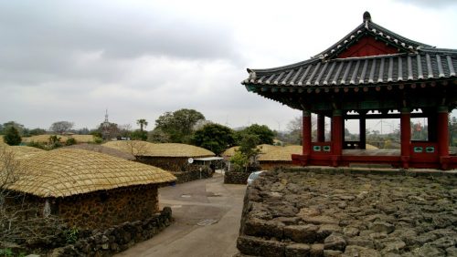 Seongeuop Folk Village
