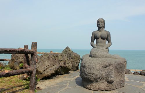 Yongduam Rock
