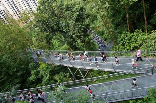 Jembatan yang menghubungkan Mount Faber Singapore
