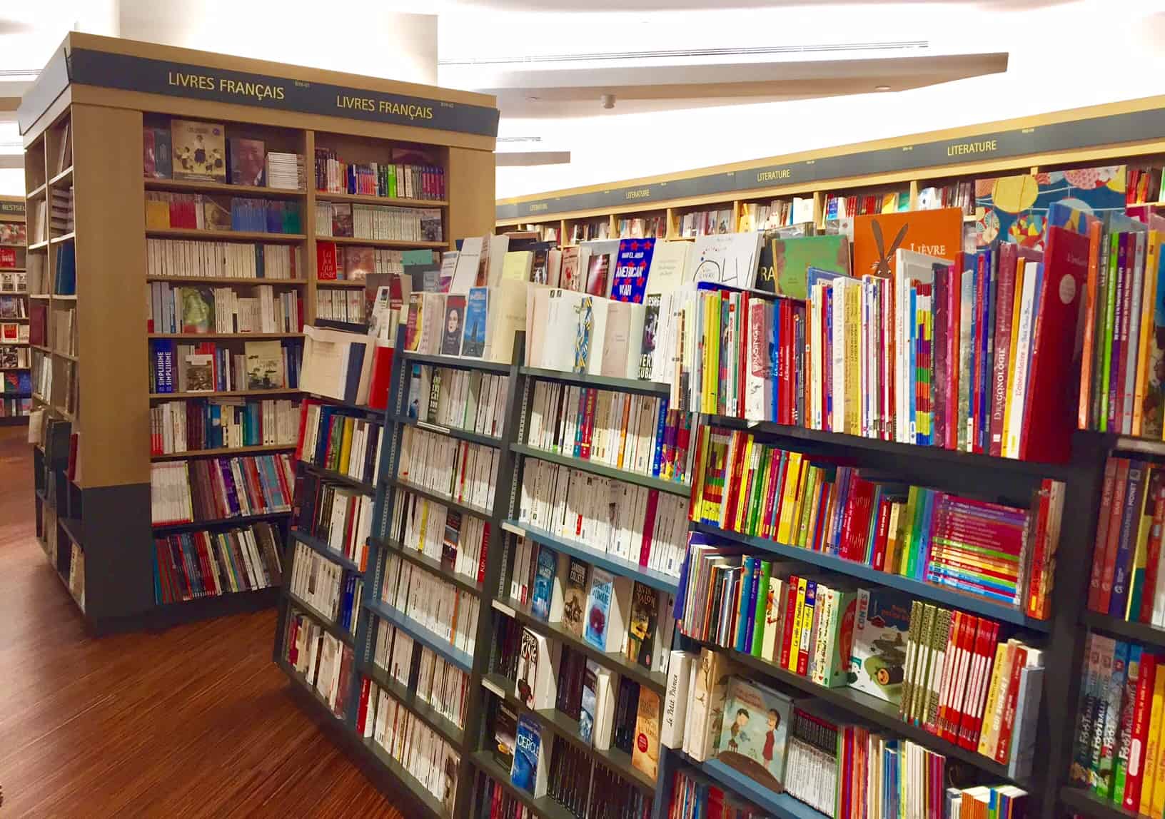  Toko Buku  di Singapura yang Terlengkap adalah Kinokuniya